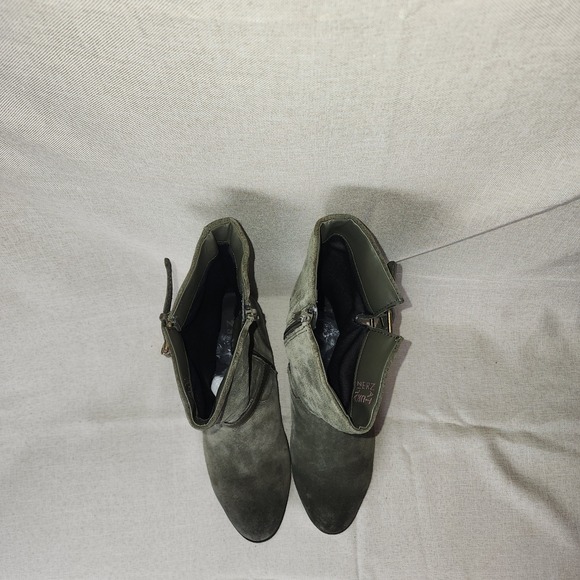 Naturalizer Green Ankle Boots - Picture 8 of 10